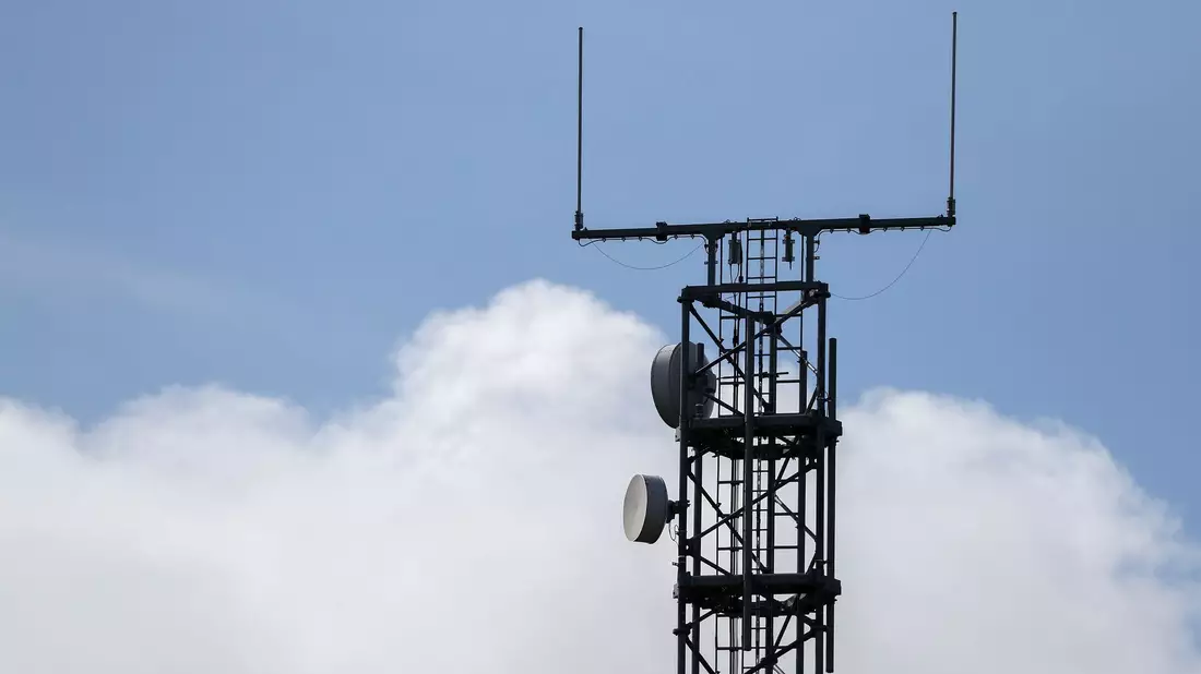 Der bisherige Ausbau verlief schleppend: Nur vier Masten stehen bisher. (Symbolbild) - Bild: Jan Woitas/zb/dpa