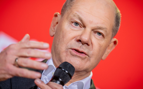 Scholz will keine Taurus liefern - und beruft sich auch auf Trump. - Foto: Michael Kappeler/dpa