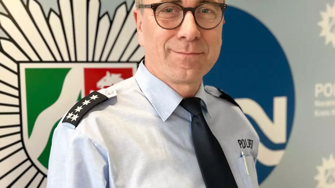 POL-KLE: Erster Polizeihauptkommissar Stefan Onckels ist der neue Leiter der Polizeiwache Kleve - Bild: presseportal.de
