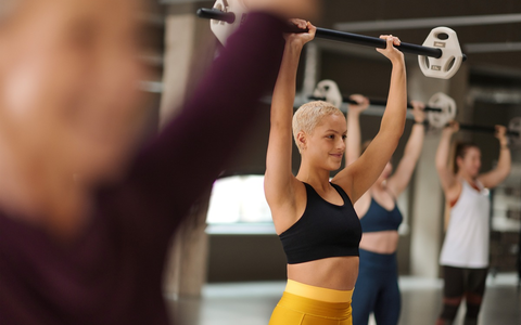 Neujahrsvorsätze 2025: Sportliche Ziele erfolgreich umsetzen - FitX gibt Tipps für eine nachhaltige Fitness-Routine - Foto: presseportal.de