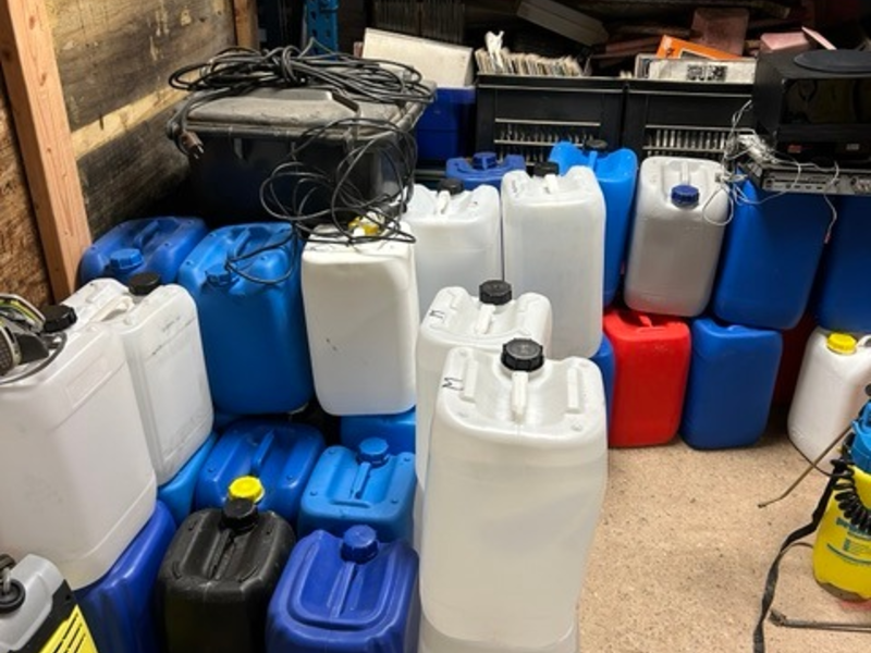 POL-OS: Drogenlabore zur Herstellung synthetischer Drogen ausgehoben - Fahnder zerschlagen deutsch-niederländische Tätergruppierung - Foto: presseportal.de