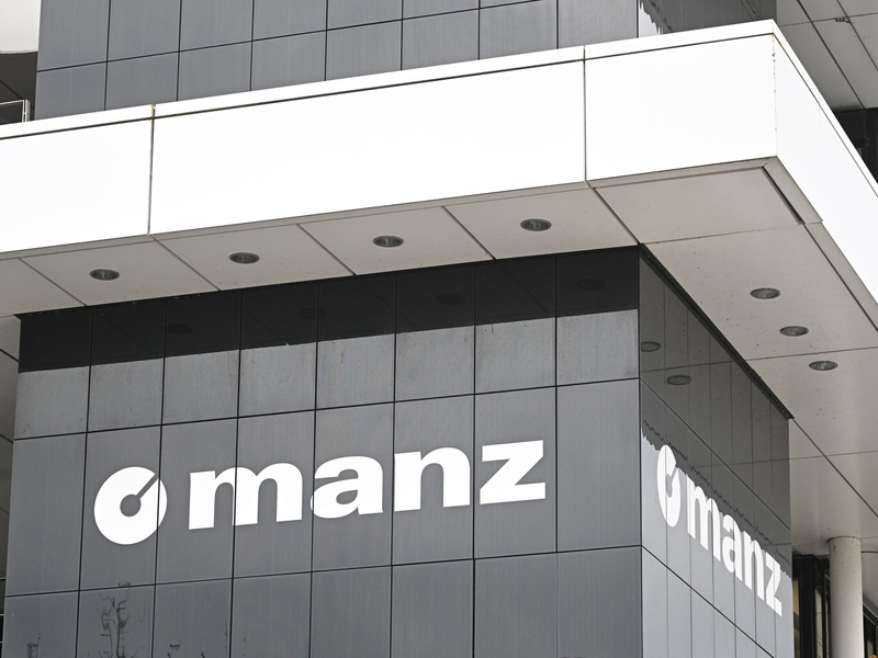 Der Maschinenbauer Manz wird abgewickelt. (Archivbild) - Foto: Bernd Weißbrod/dpa