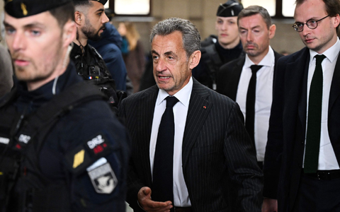 Der Ex-PrÀsident steht auch wegen anderer AffÀren im Rampenlicht der Justiz (Archivbild). - Foto: Bertrand Guay/AFP/dpa Der Ex-PrÀsident steht auch wegen anderer AffÀren im Rampenlicht der Justiz (Archivbild). - Foto: Bertrand Guay/AFP/dpa