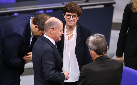 Klingbeil, Scholz, Esken, Mützenich am 16.12.2024 - Foto: über dts Nachrichtenagentur