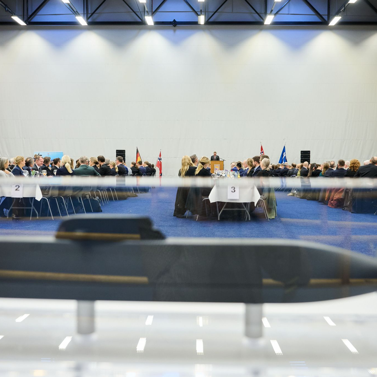 Das Modell eines U-Boots der Klasse 212 CD. - Foto: Annette Riedl/dpa