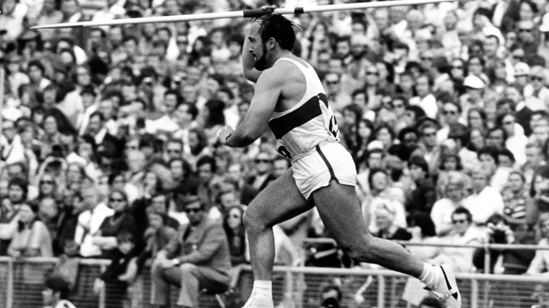 Klaus Wolfermann holte 1972 bei den Olympischen Spielen in München Gold. - Bild: -/dpa