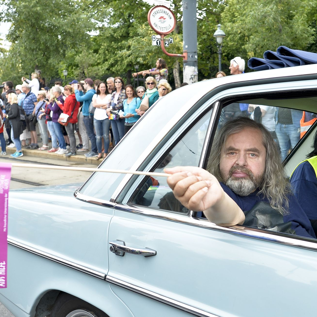 Hermes Phettberg lebte seine Sexualität offen aus. (Bild: Archiv) - Foto: picture alliance / Herbert Neubauer/APA/dpa