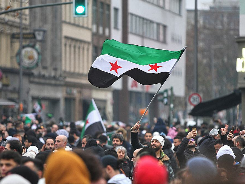 Syrer in Deutschland feiern den Sturz von Assad in Syrien (Archiv) - Foto: über dts Nachrichtenagentur