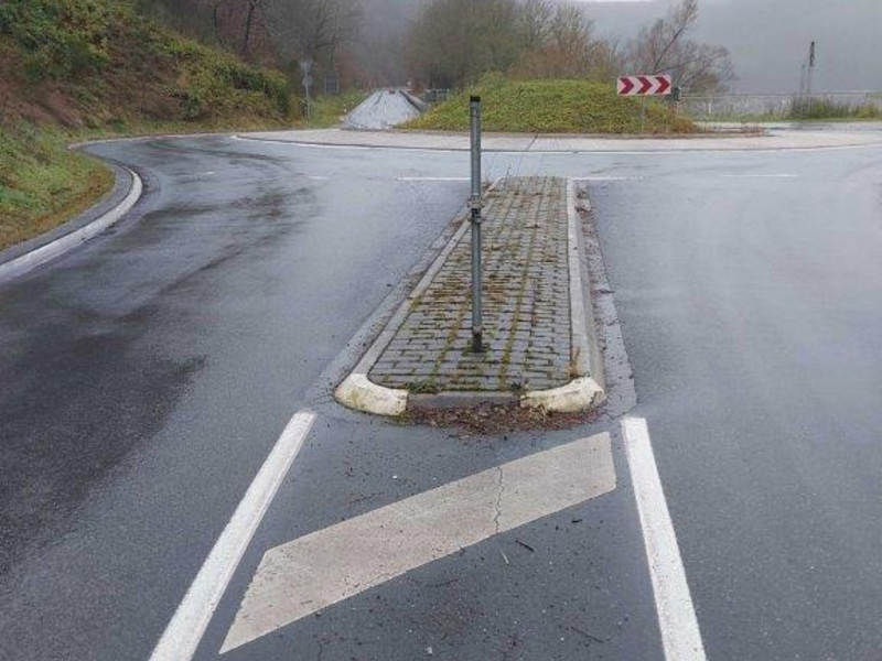 POL-OE: Schilderdiebe am Sonderner Kopf - Foto: presseportal.de