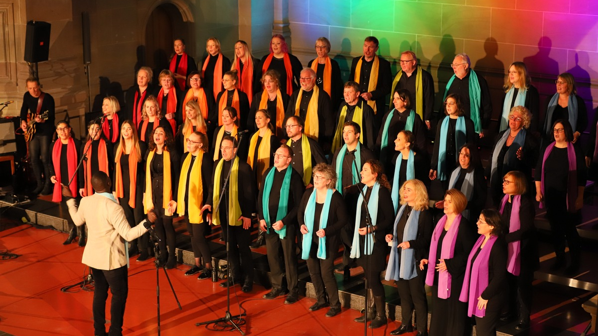 POL-WI: Adventskonzert der Gesellschaft Bürger und Polizei e.V. - Foto: presseportal.de