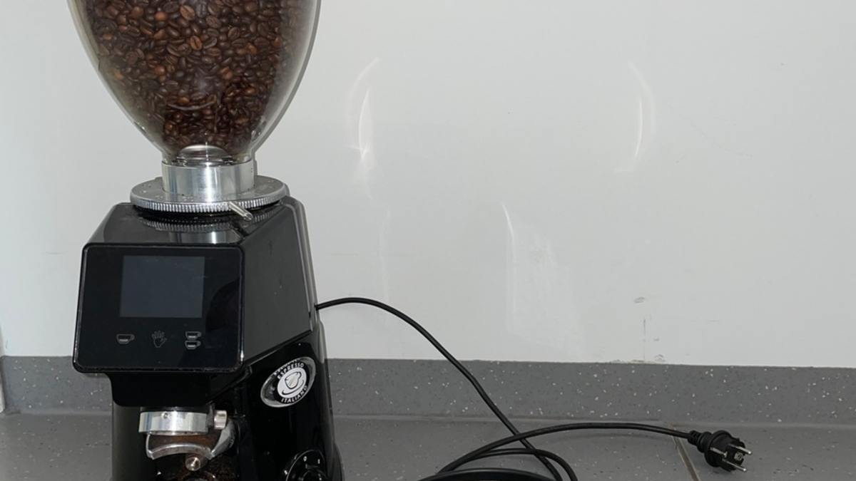 LPI-EF: Eigentümer einer hochwertigen Kaffeemühle gesucht - Foto: presseportal.de