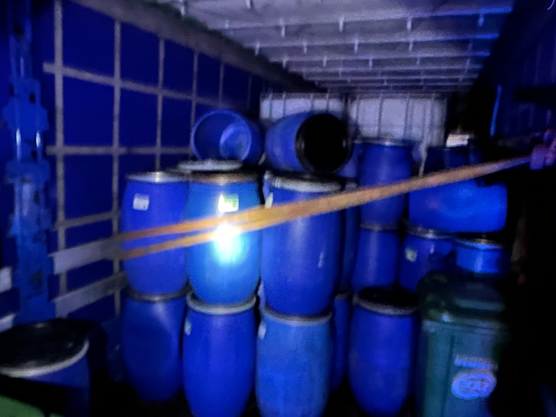 POL-WES: Kamp-Lintfort - Gemeinsame Pressemitteilung der Staatsanwaltschaft Kleve, Zweigstelle Moers und der KPB Wesel - Polizei nimmt mutmaßliche Kraftstoffdiebe vorläufig fest - Foto: presseportal.de