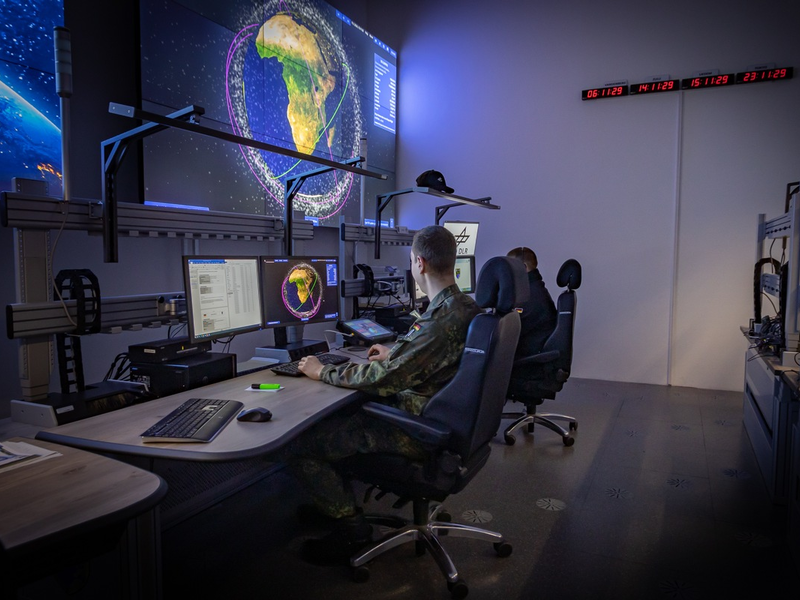 Neue Fähigkeiten zur Weltraumüberwachung / Bundeswehr erhält erstes bodengestütztes Weltraumradar - Foto: presseportal.de