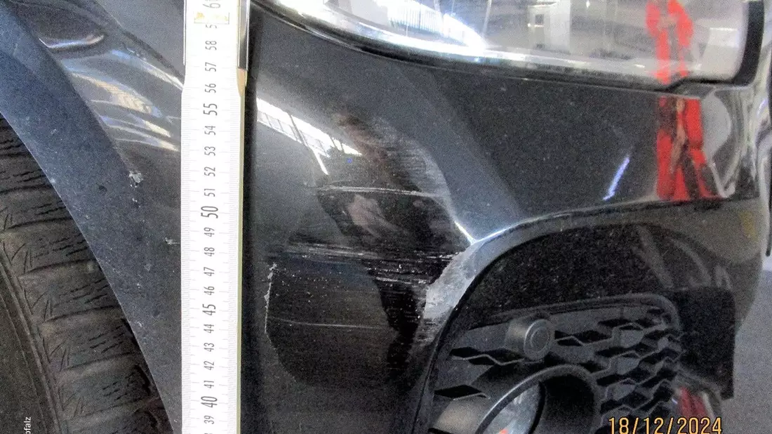 POL-PPWP: Nach Unfall abgehauen - Zeugen gesucht! - Bild: presseportal.de