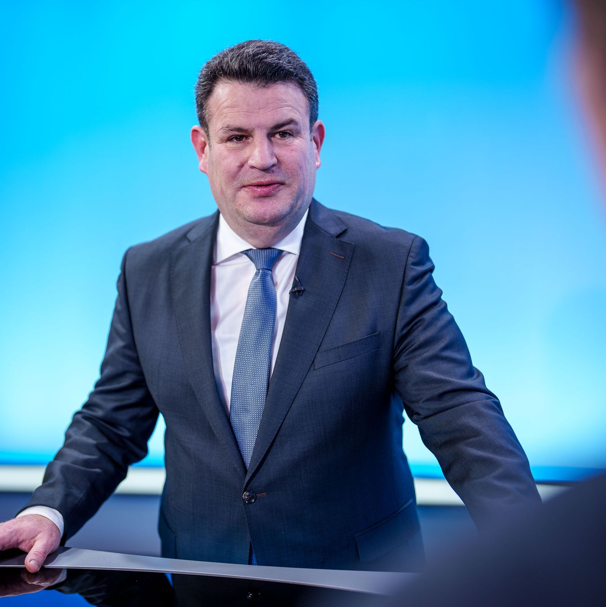 Bundesarbeitsminister Heil will auch bei der aktuell ungünstigen Wirtschaftslage entschlossen Wahlkampf machen. - Foto: Michael Kappeler/dpa
