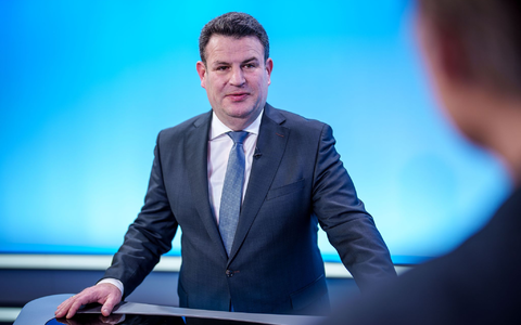 Bundesarbeitsminister Heil will auch bei der aktuell ungünstigen Wirtschaftslage entschlossen Wahlkampf machen. - Foto: Michael Kappeler/dpa Bundesarbeitsminister Heil will auch bei der aktuell ungünstigen Wirtschaftslage entschlossen Wahlkampf machen. - Foto: Michael Kappeler/dpa