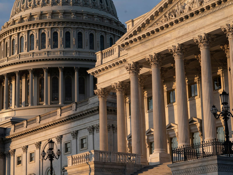 Im Haushaltsstreit in den USA gibt es in letzter Minute doch noch Bewegung. (Archivbild) - Foto: J. Scott Applewhite/AP/dpa