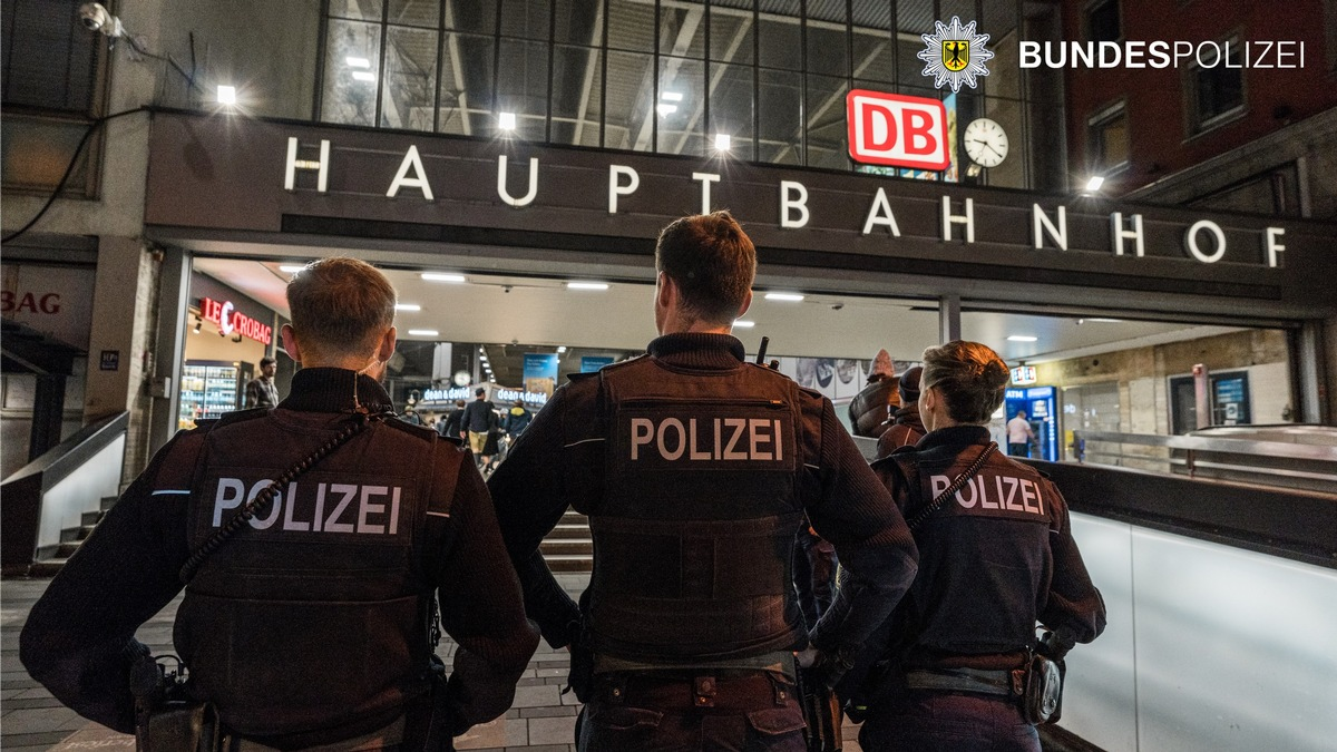 Bundespolizeidirektion München: Haftrichtervorführung nach Gewalttat / Schläger wollten Drogen kaufen - Foto: presseportal.de