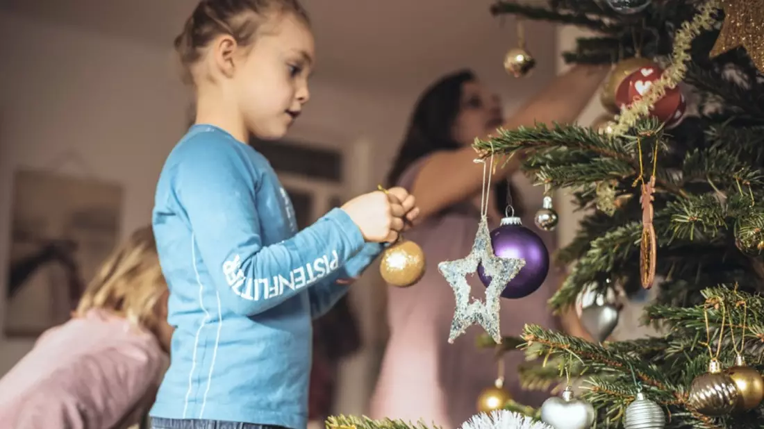 Ratgeber der SOS-Kinderdörfer: Wie Sie zu Weihnachten Gemeinsamkeit schaffen / Tipps für ein friedvolles Fest - Bild: presseportal.de