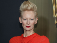 Tilda Swinton wird mit dem Ehrenpreis der Berlinale ausgezeichnet. (Archivbild) - Foto: Jordan Strauss/Invision via AP/dpa