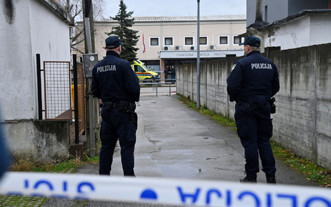 Nach einem Angriff in einer Schule in Zagreb ist die Polizei im Einsatz. Der Täter hat mit einem Messer ein Kind getötet und vier weitere Menschen verletzt. - Foto: Ronald Gorsic/Cropix/AP/dpa