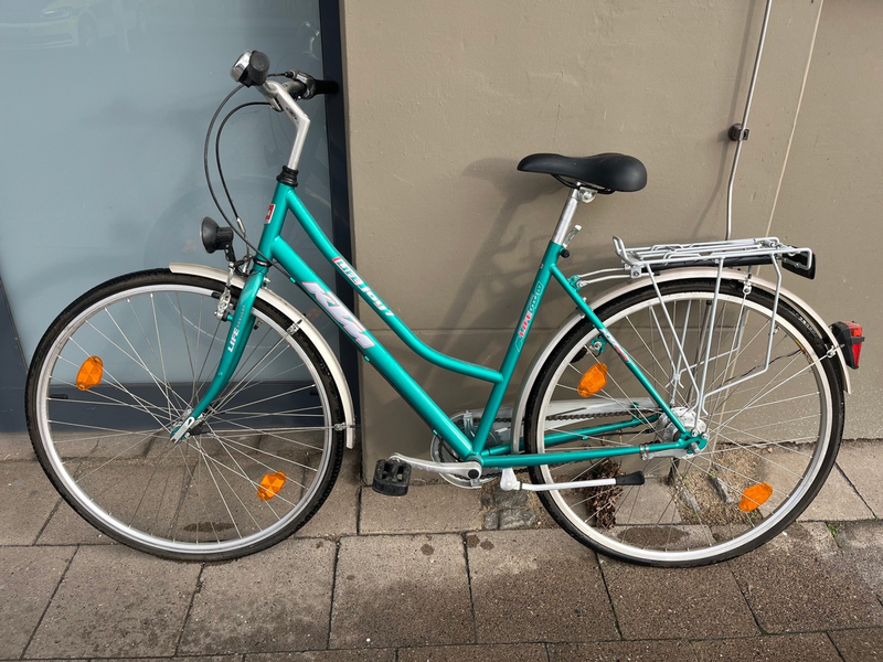 POL-HI: Fahrrad sichergestellt - Polizei sucht Eigentümerin oder Eigentümer - Foto: presseportal.de