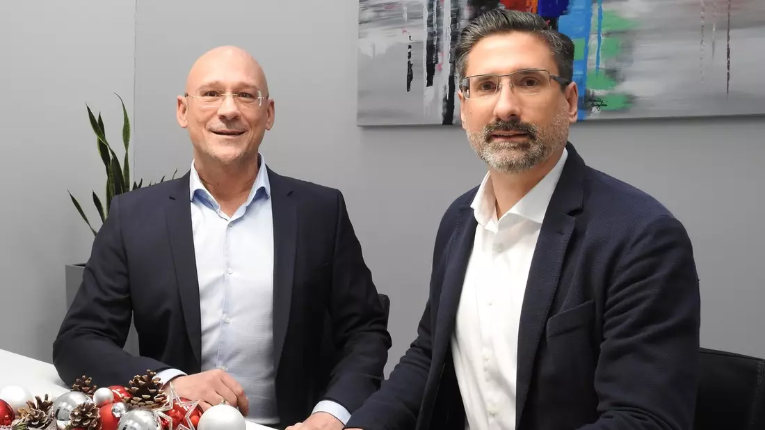 Sascha Schürmann und Masen Bayer Amer von der SB Steuerberater Kanzlei: Steuerberater berichten über einen Erbschaftssteuerfall, der für jeden zum Problem werden könnte - Bild: presseportal.de