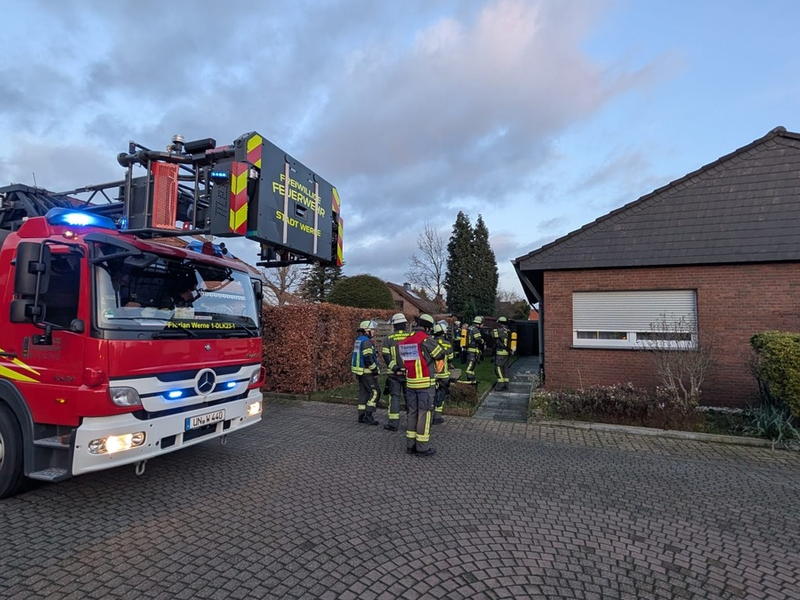 FW-WRN: FEUER_3 - LZ1 - LZ3 - angebranntes Essen - Foto: presseportal.de