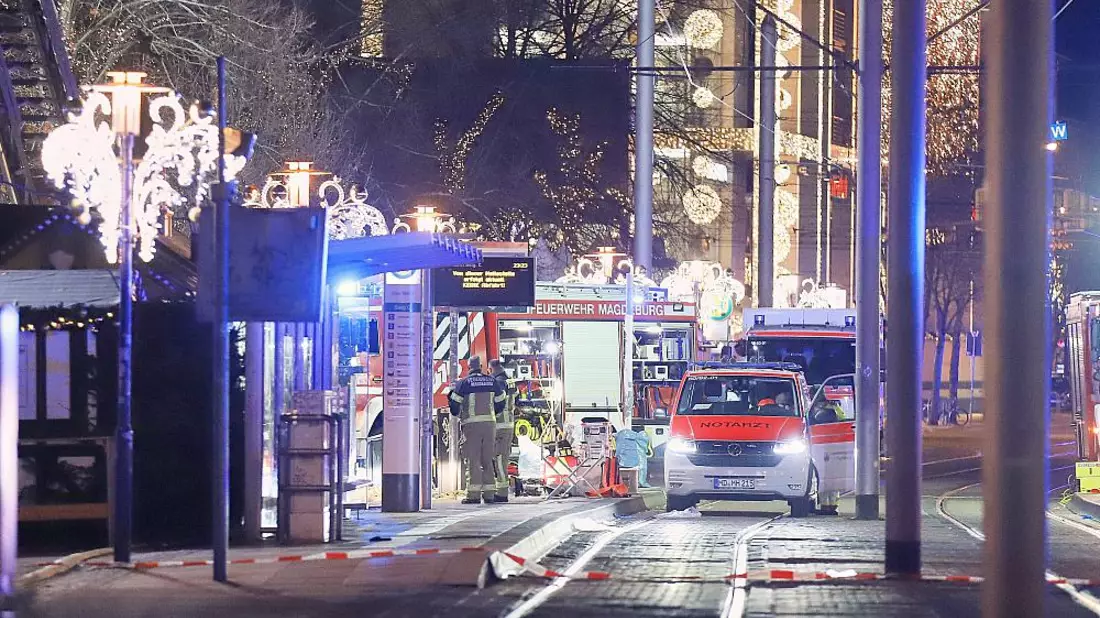 Auto rast auf Magdeburger Weihnachtsmarkt in Menschenmenge am 20.12.2024 - Bild: über dts Nachrichtenagentur