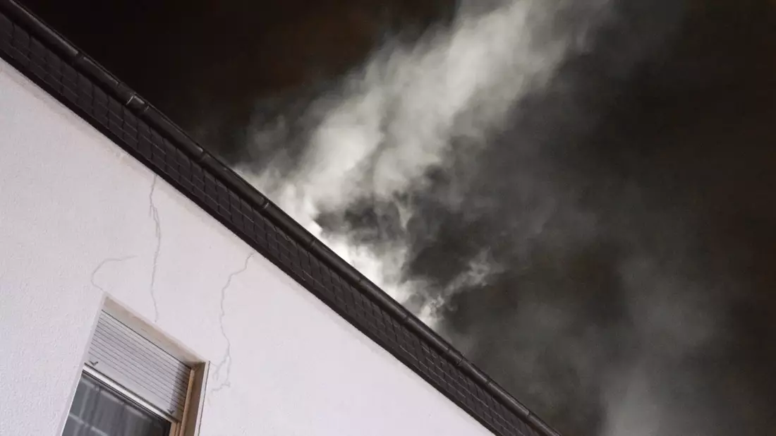 FW-MK: Küchenbrand nach Fettexplosion - Bild: presseportal.de