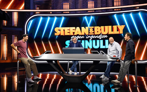 Stefan Raab zeigte sich wieder mal sehr ehrgeizig - aber nicht immer erfolgreich. - Foto: Uncredited/RTL+/dpa