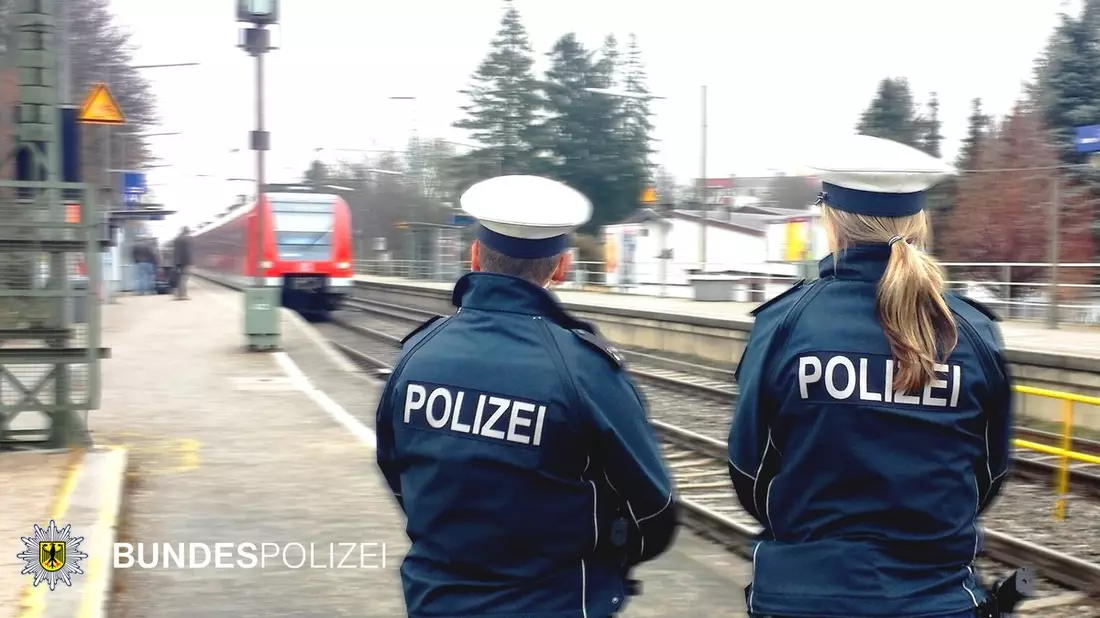 Bundespolizeidirektion München: Kind durch Feuerwerkskörper schwer verletzt - Bild: presseportal.de