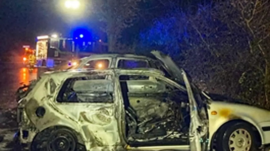 POL-ME: Zwei Autos in Brand gesetzt: Polizei ermittelt - Monheim am Rhein - 2412090 - Bild: presseportal.de