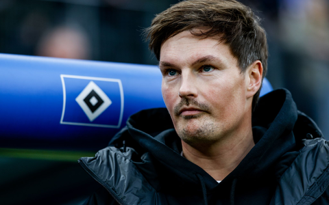 Vom Interims- zum Cheftrainer des HSV befördert: Merlin Polzin   - Foto: Axel Heimken/dpa