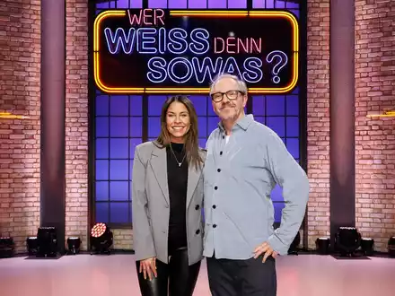 StandUp-Shootingstar quizzt mit Comedy-Altmeister: Negah Amiri und Olli Dittrich bei Wer weiß denn sowas? - Das Wissensquiz vom 6. bis 10. Januar 2025, um 18:00 Uhr im Ersten - Foto: presseportal.de