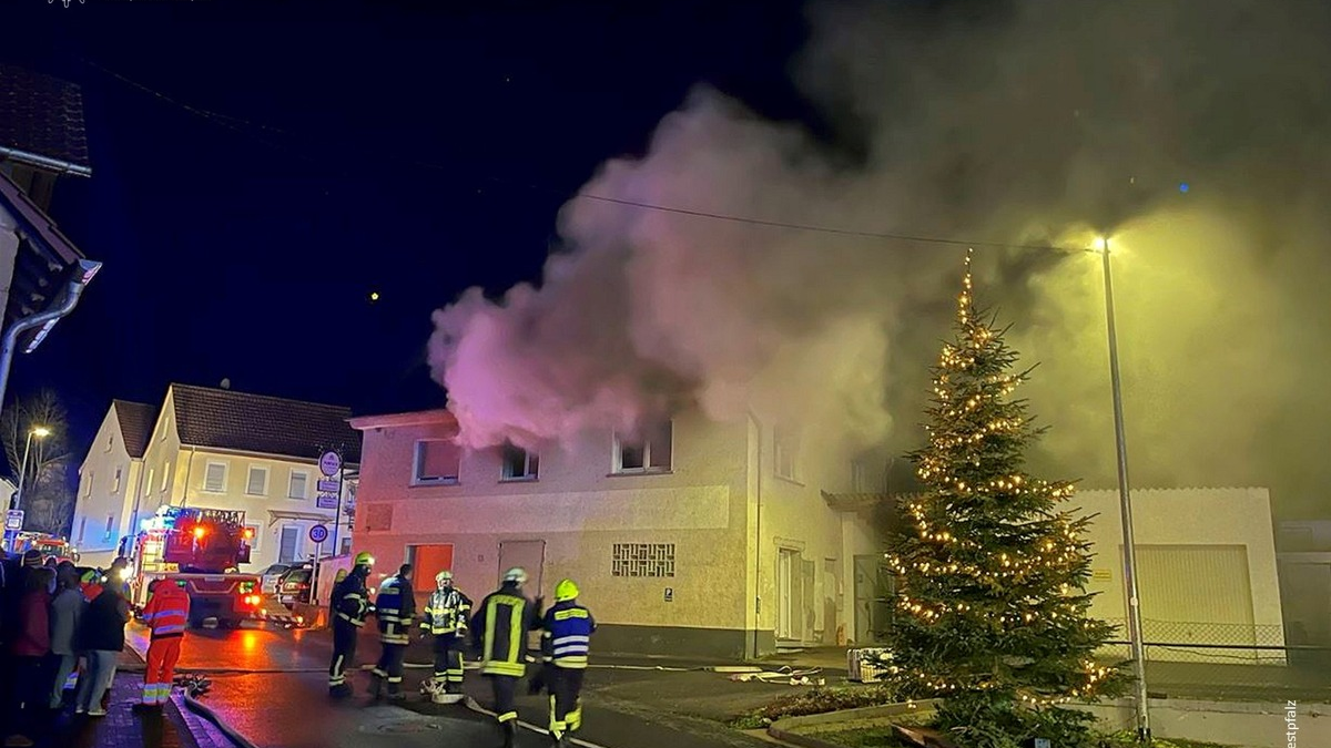 POL-PPWP: Zimmerbrand im Obergeschoss - Foto: presseportal.de