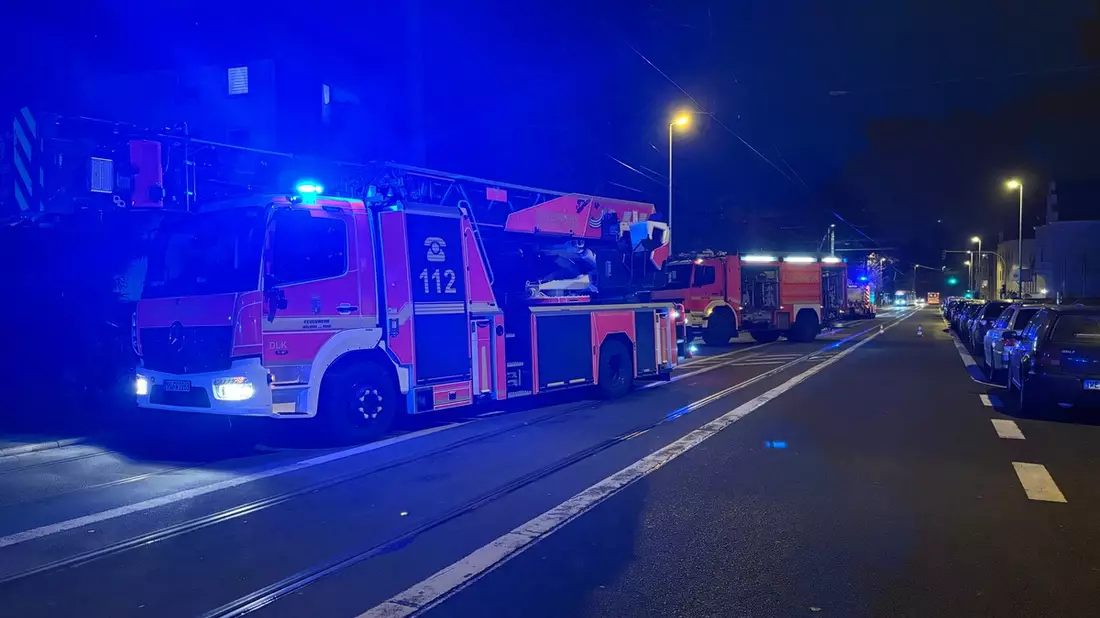 FW-AUR: Einfamilienhaus in Flammen - Bild: presseportal.de
