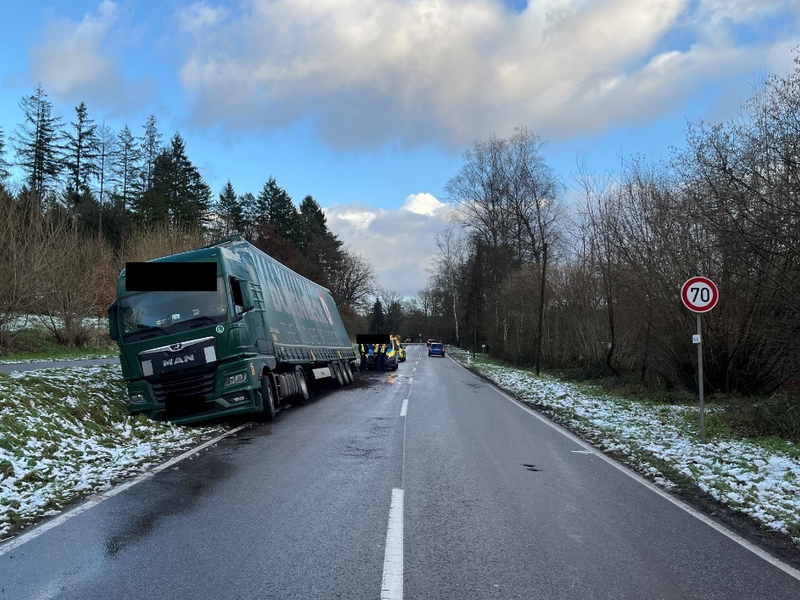 POL-MZG: Zeugenaufruf nach Verkehrsgefährdung und möglicher Verkehrsunfallflucht im Bereich Beckingen - Foto: presseportal.de