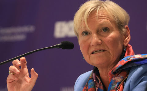 EKD-Ratsvorsitzende Kirsten Fehrs spricht über die Herausforderung ihres Amts. - Foto: Karl-Josef Hildenbrand/dpa