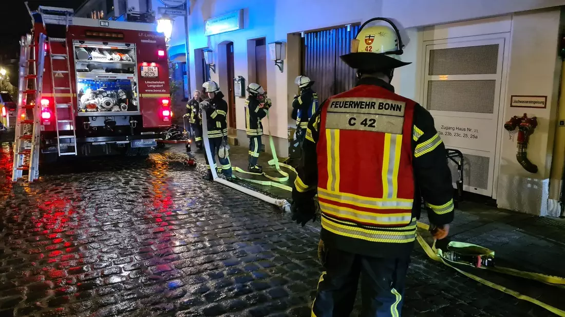 FW-BN: Feuer an einer Tiefgaragenzufahrt - Bild: presseportal.de