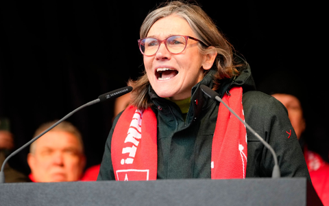 IG-Metall-Chefin Christiane Benner verlangt eine europäische Industriepolitik. (Archivbild) - Foto: Martin Meissner/AP POOL/dpa