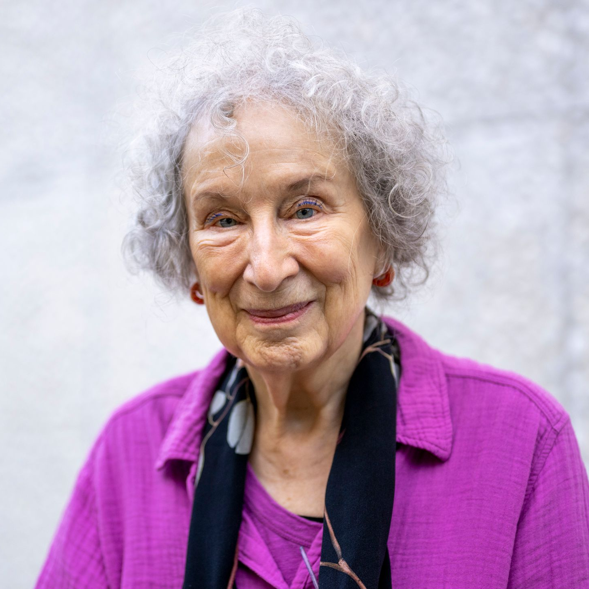 Margaret Atwood wird immer wieder für den Literaturnobelpreis gehandelt (Archivbild). - Foto: Monika Skolimowska/dpa