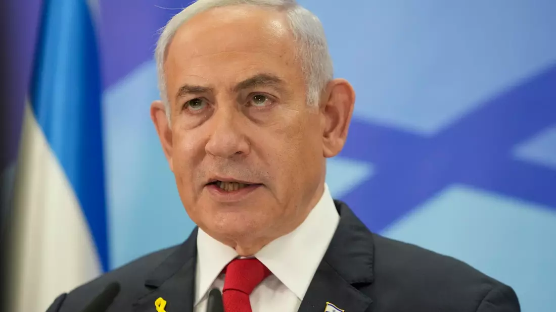 Israels Regierungschef Netanjahu droht den proiranischen Huthi im Jemen harte Schläge an. (Archivbild)  - Bild: Maya Alleruzzo/AP/dpa