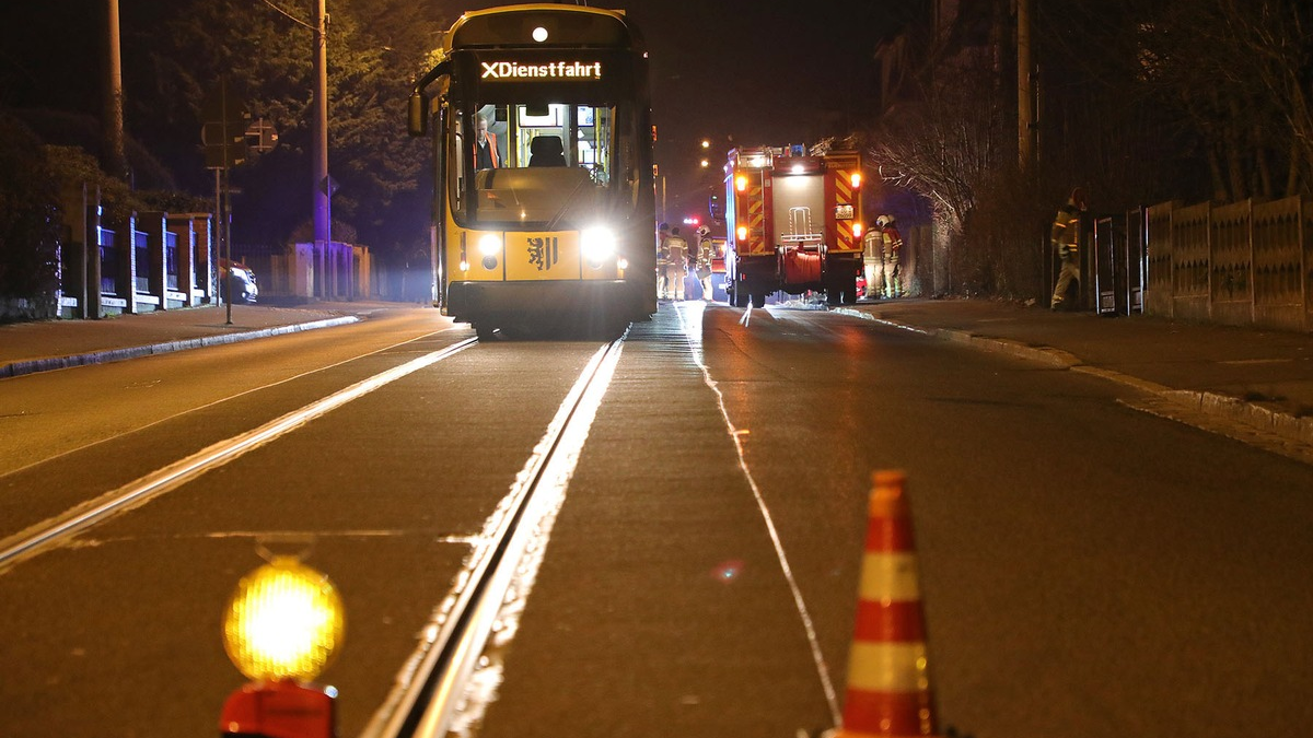 FW Dresden: Informationen zum Einsatzgeschehen der Feuerwehr Dresden an den Weihnachtstagen 2024 - Foto: presseportal.de