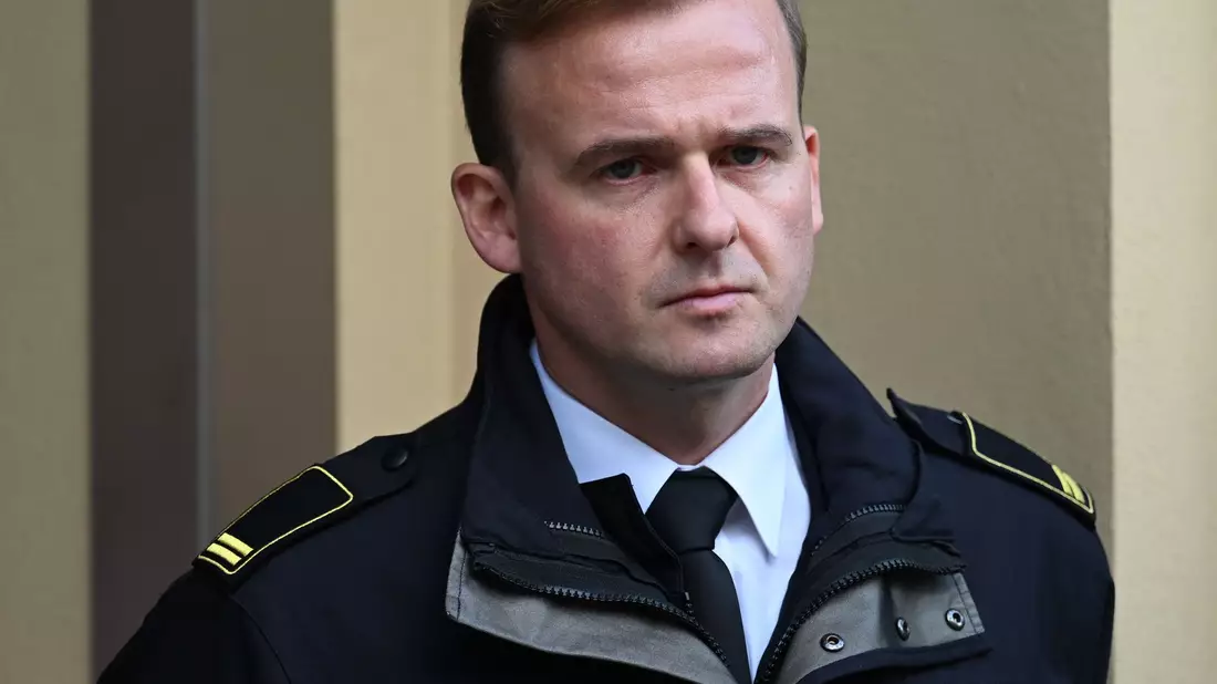 Der Berliner Feuerwehrsprecher Vinzenz Kasch hätte nichts gegen ein generelles Böllerverbot. (Archivbild) - Bild: Soeren Stache/dpa