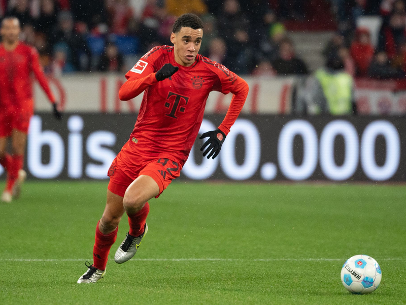 Jamal Musiala ist beim FC Bayern zurück. - Foto: Magdalena Henkel/dpa