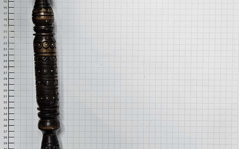 BPOL NRW: Bundespolizei stellt Streitkolben bei 50-Jährigem sicher - Foto: presseportal.de