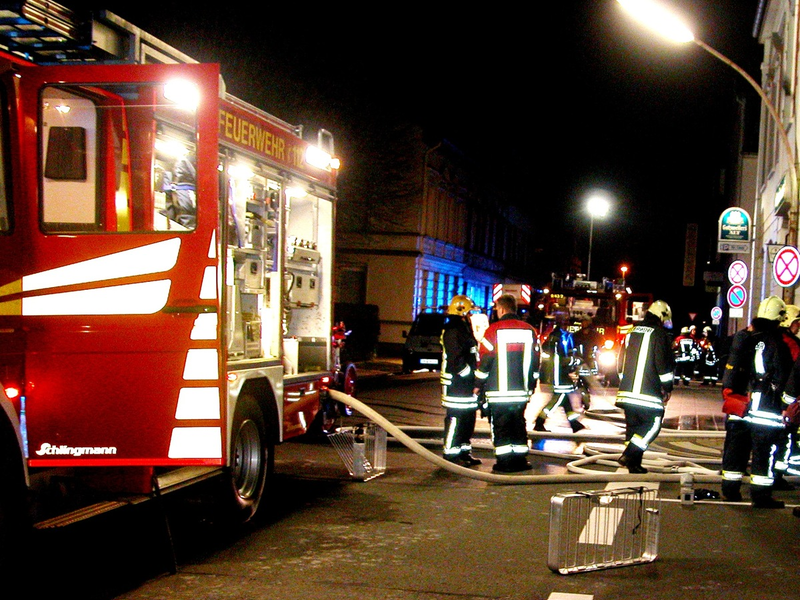 POL-ME: Müllcontainer abgebrannt: Polizei ermittelt - 2506096 - Foto: presseportal.de