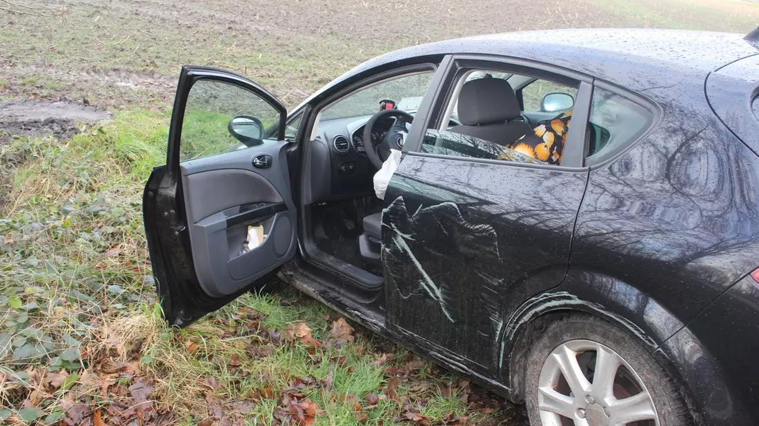 POL-KLE: Straelen - Frau verunglückt mit Pkw / Unfallort wird gesucht - Bild: presseportal.de