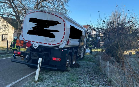 POL-PDLD: Freimersheim - Von der Fahrbahn abgekommen - Foto: presseportal.de